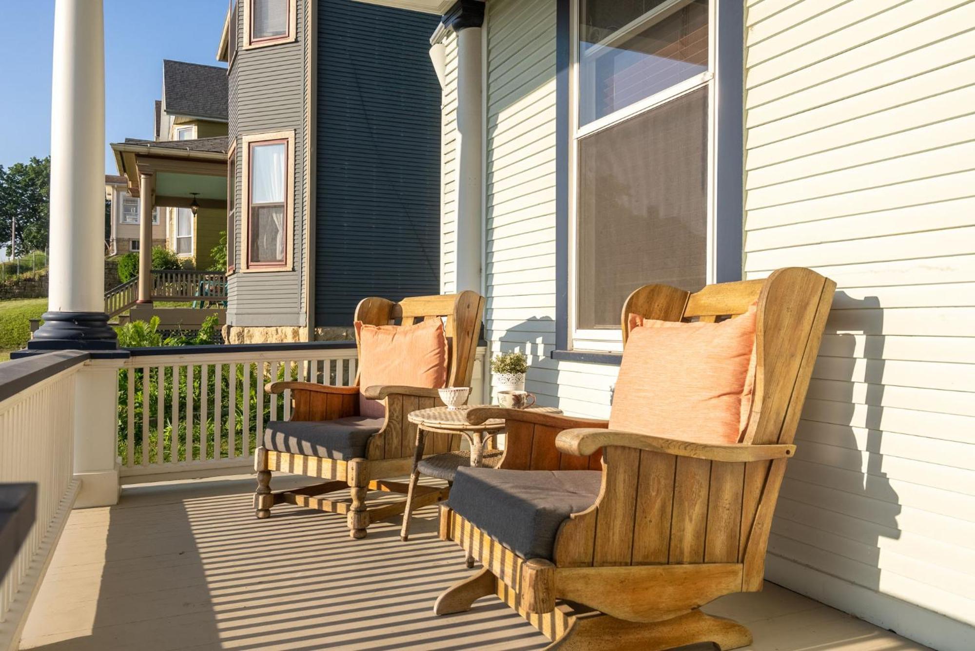 Dubuque'S Front Porch, Historic Charmer, Walk Downtown エクステリア 写真